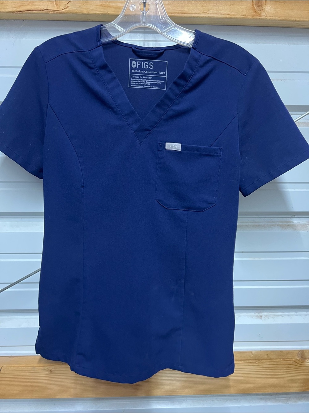 FIGS Women’s Navy V-Neck Medical Scrub Top